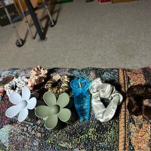 Lot of Hair Accessories